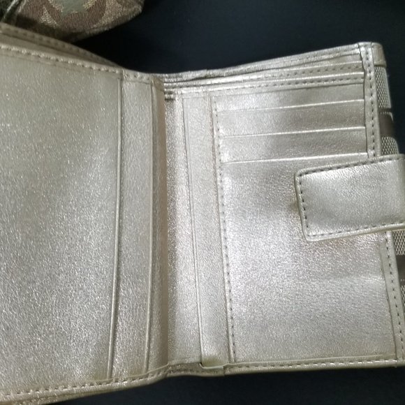 Classic Coach Bag and matching wallet , Excellent condition - Picture 4 of 12